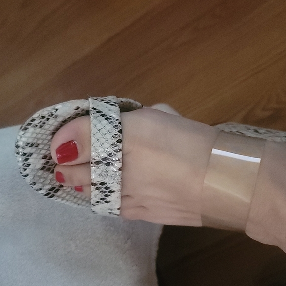 COPY - Blocked heel snake skin - Picture 3 of 3